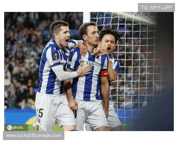 奥亚萨瓦尔远射绝技再现，皇家社会队长戴帽致敬前辈